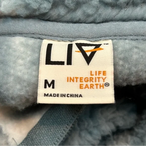 LIV Outdoor Whinter Sherpa Fleece 1/4 Zip -  Medium - Picture 7 of 10